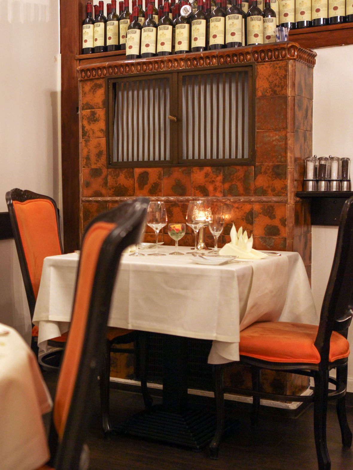 Räumlichlkeiten Restaurant Leonardo